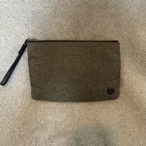 Lululemon wrist wallet